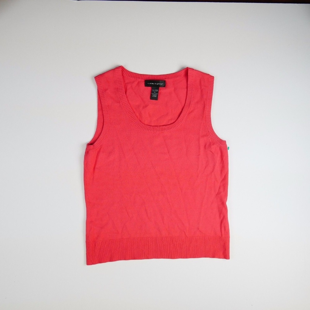Cable and Gauge Textured Top Womens Sz 8 red Textu
